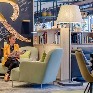 Mercure Mitte Otel